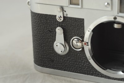 LEICA ライカ　M3底蓋　G-90 LEICA ライカ M3底蓋 G-90 LEICA ライカ M3底蓋 G-90 （M3に