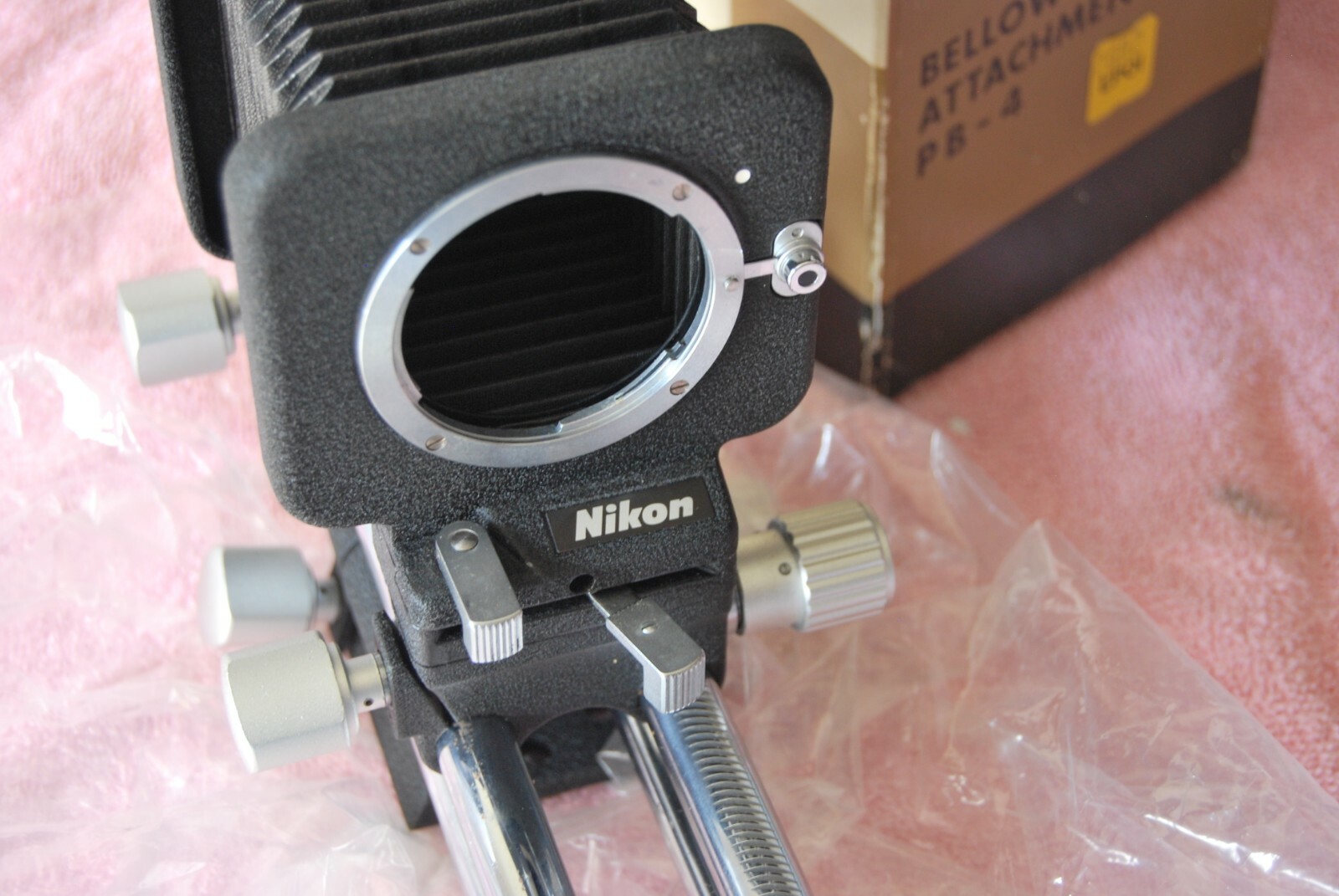 Nikon PB-4 Bellows Swing-Shift Boxed