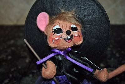 New ANNALEE DOLL Halloween 6
