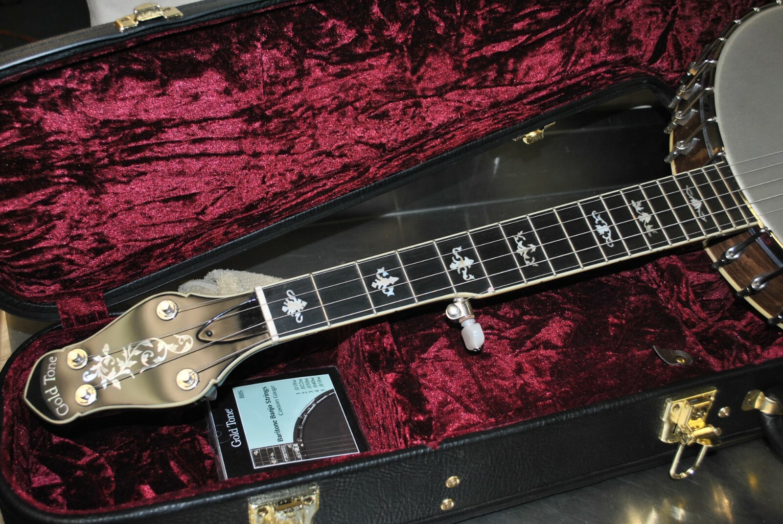 GOLD TONE 5-STRING OPEN BACK CELLO BANJO w/ DELUXE HARDSHELL CASE ~ CEB-5