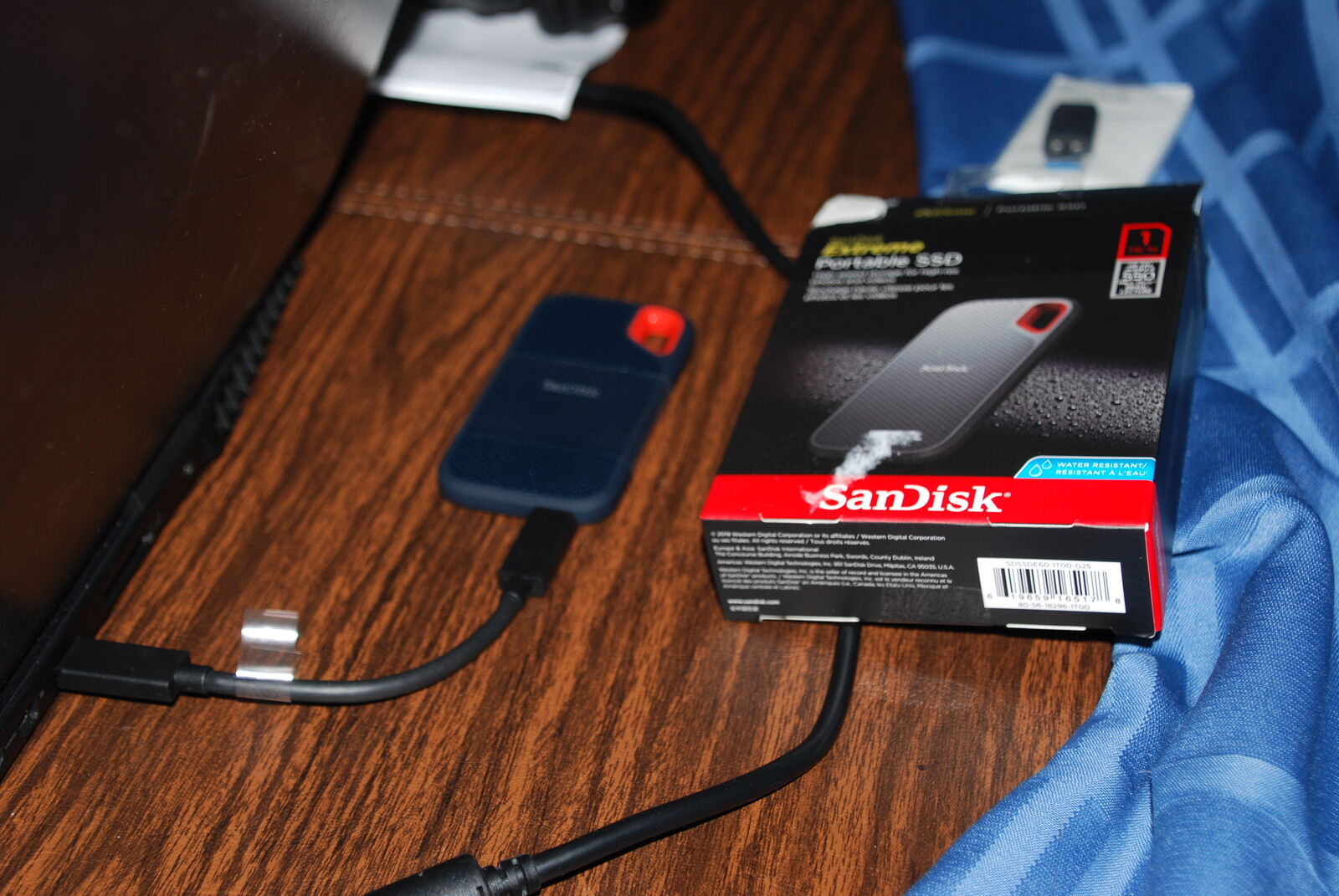 Sandisk Extreme Portable SSD 1TB Solid State Drive Type-C