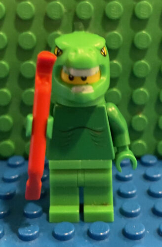 Lego Minifigure Series 5 Lizard Man 8805 Godzilla Green Dino Lego Minifigure Series 5 Lizard Man 8805 Godzilla Green Dino