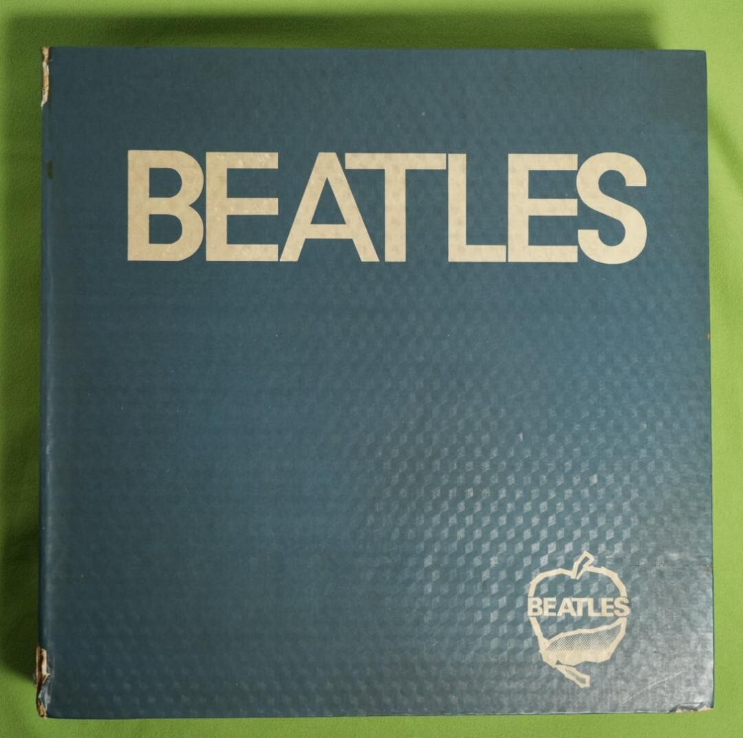 The Beatles - FRC Box set of 7 Japan LP w/Booklet SECOND
