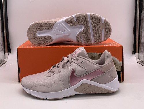 

Кроссовки Nike Womens Legend Essential 2 Platinum Violet Desert Berry CQ9545-003, размер 9,5, Розовый, Nike Legend