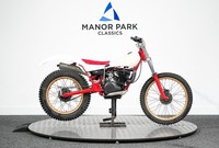 1986 Yamaha TY250  PETROL Manual