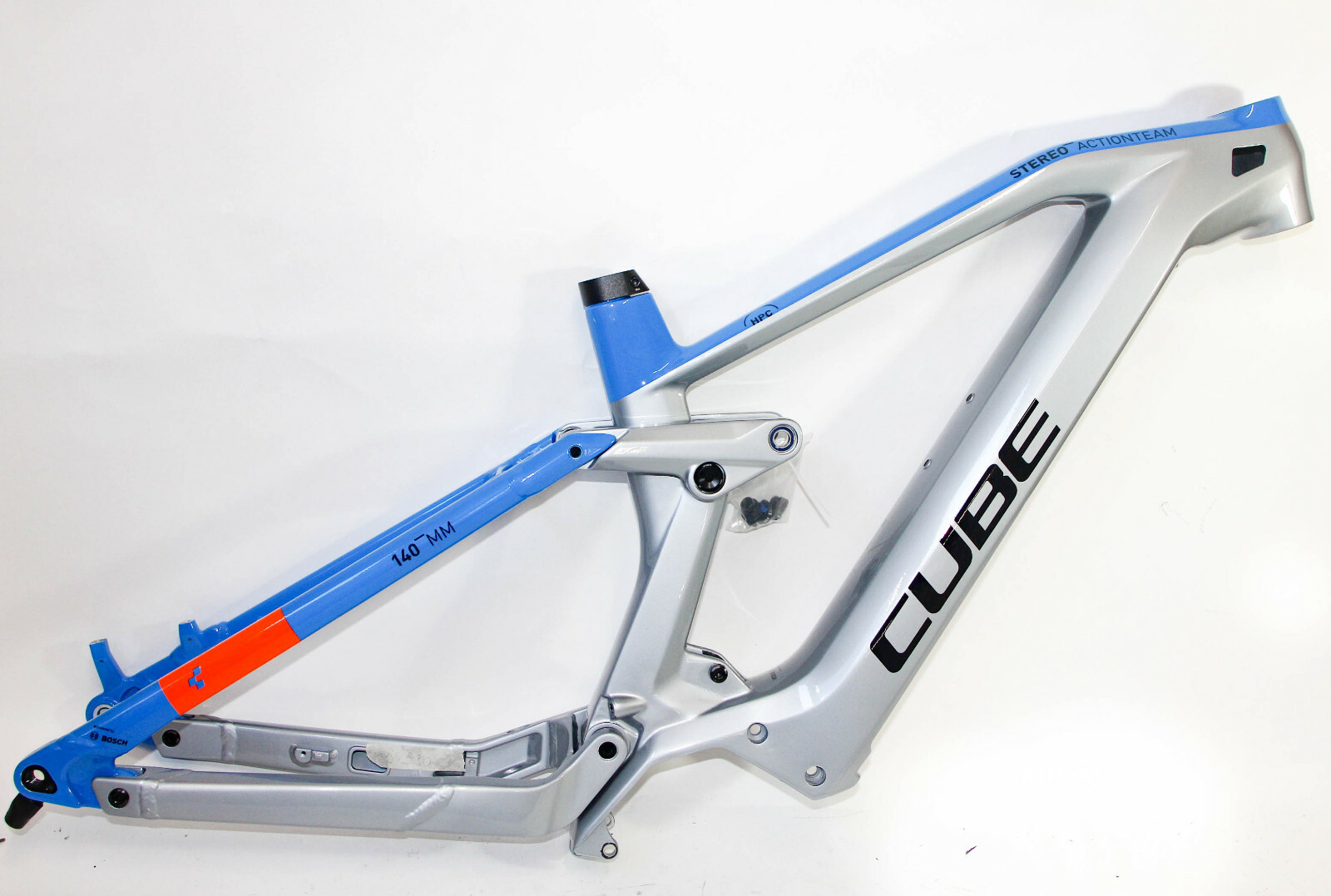 cube stereo hybrid 140 action team