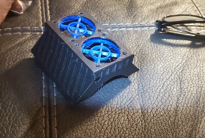 Traxxas Compat x-maxx xmaxx 40mm 3d Print Motor Fan Shroud and crosshair insert 