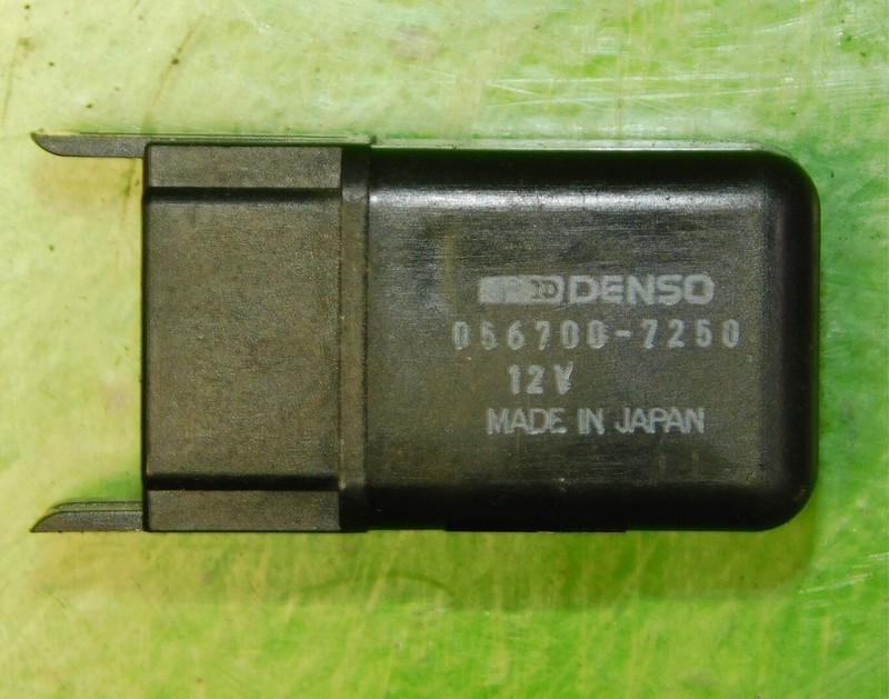 97-01 Prelude OEM DENSO 056700-7250 12V multi use purpose relay control
