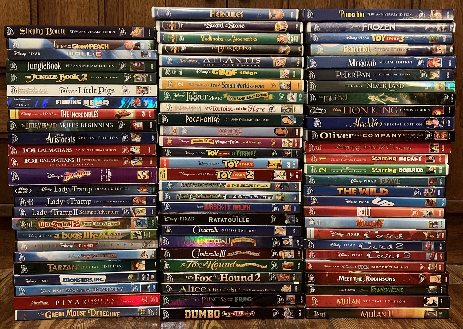 DVD まとめ売り　ピクサー　ディズニー　pixar disney 映画　セット Amazon.co.jp: ディズニー・ピクサー DVDコレクション