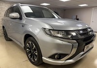 2017 Mitsubishi Outlander 2.0 12kWh Juro SUV 5dr Petrol Plug-in Hybrid CVT 4WD E