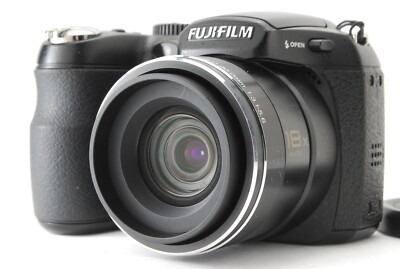 [MINT] Fujifilm FINEPIX S2500 HD Compact Digital Camera Black 12.2MP  from JAPAN