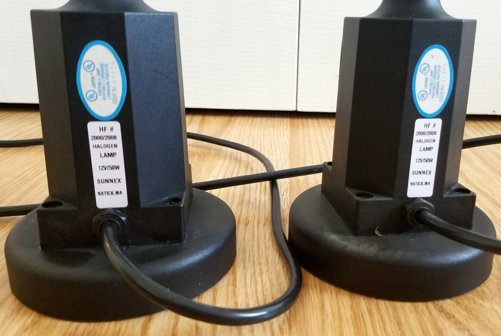 Pair Of Sunnex HF Series HALOGEN GOOSENECK LIGHTS w/ Magnetic Base 2000/2008