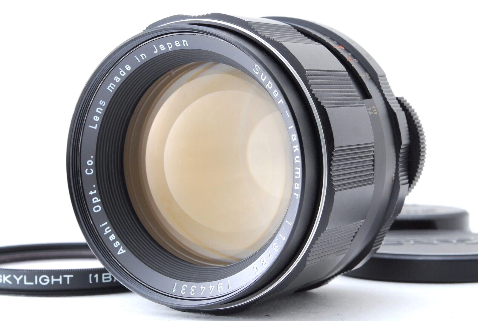 Asahi Pentax Super Takumar 85mm f/1.9 MF Lens M42 w/Caps Asahi Pentax Super Takumar 85mm f/1.9 MF Lens M42 w/Caps