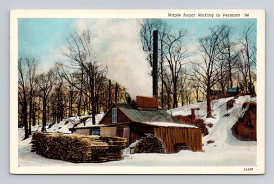 Postcard Maple Sugar Syrup Making in Vermont VT, Vintage Linen O4