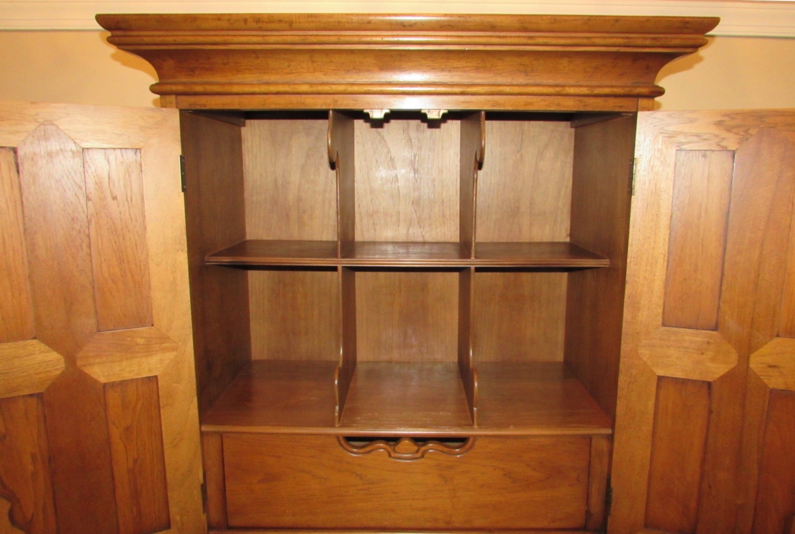 VINTAGE DREXEL VELERO ARMOIRE, WARDROBE, CHEST, CLOSET (B)