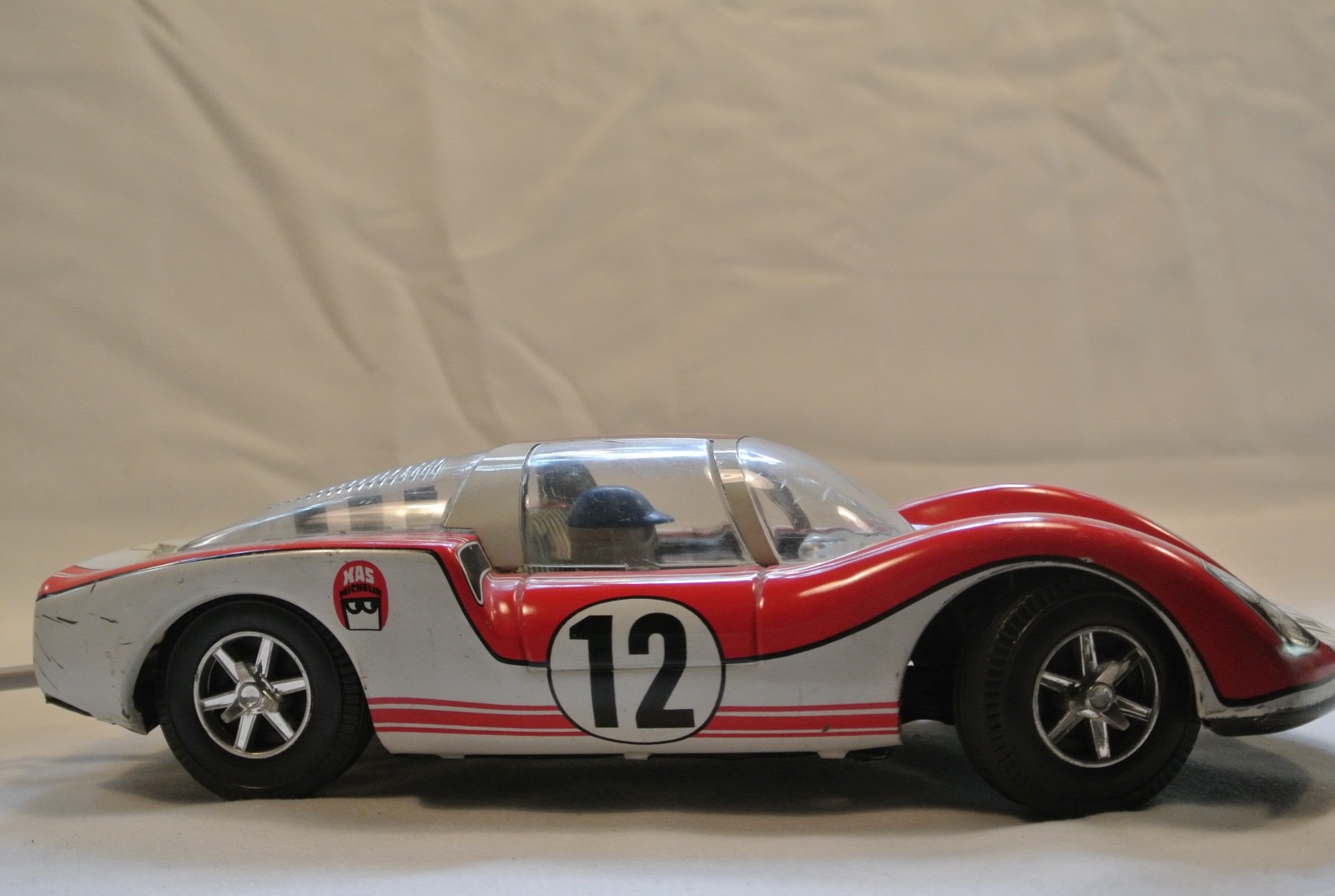 RARE JOUSTRA PORSCHE REMOTE CONTROL RACING CAR