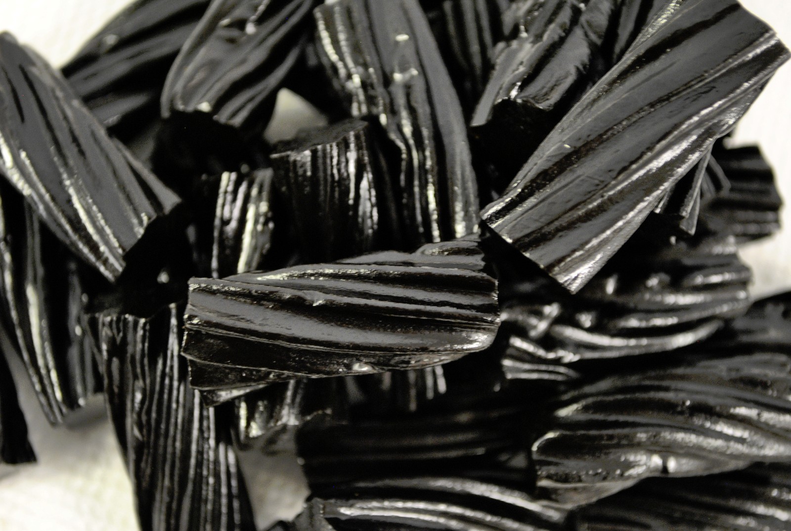 SweetGourmet Australian Style Black Licorice Candy 4LB FREE SHIPPING