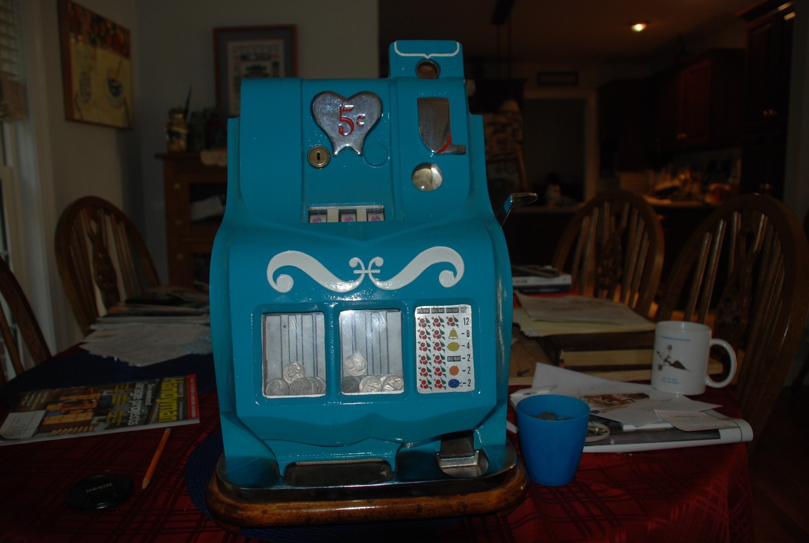 Mills 5 cent slot machine