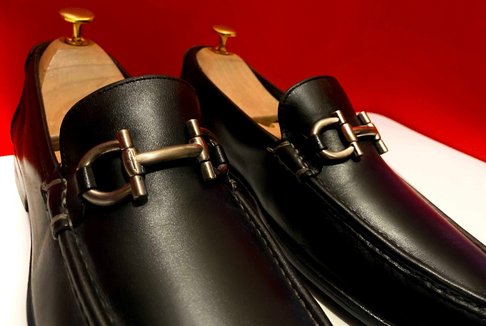 $849.00 !! FERRAGAMO LUXURY MEN BLACK LEATHER SILVER BIT'S $849.00 !! FERRAGAMO LUXURY MEN BLACK LEATHER SILVER BIT'S