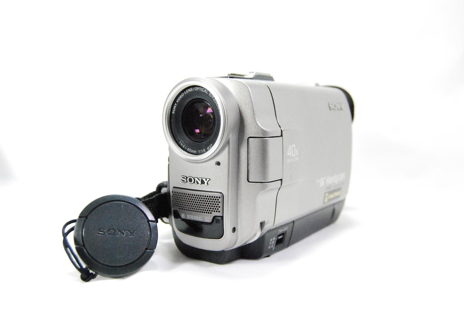 Sony DCR-TRV7 Handycam MiniDV Digital Video Camera Recorder