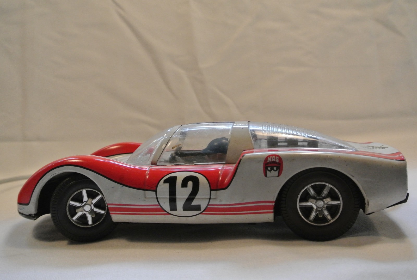 RARE JOUSTRA PORSCHE REMOTE CONTROL RACING CAR