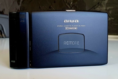 Sony Walkman オートリバース & Aiwa HB-PX610