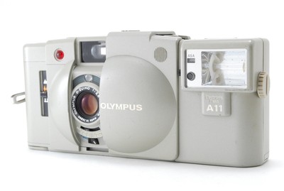 [Exc+5] Olympus XA2 White 35mm Film Camera + A11 Flash From JAPAN