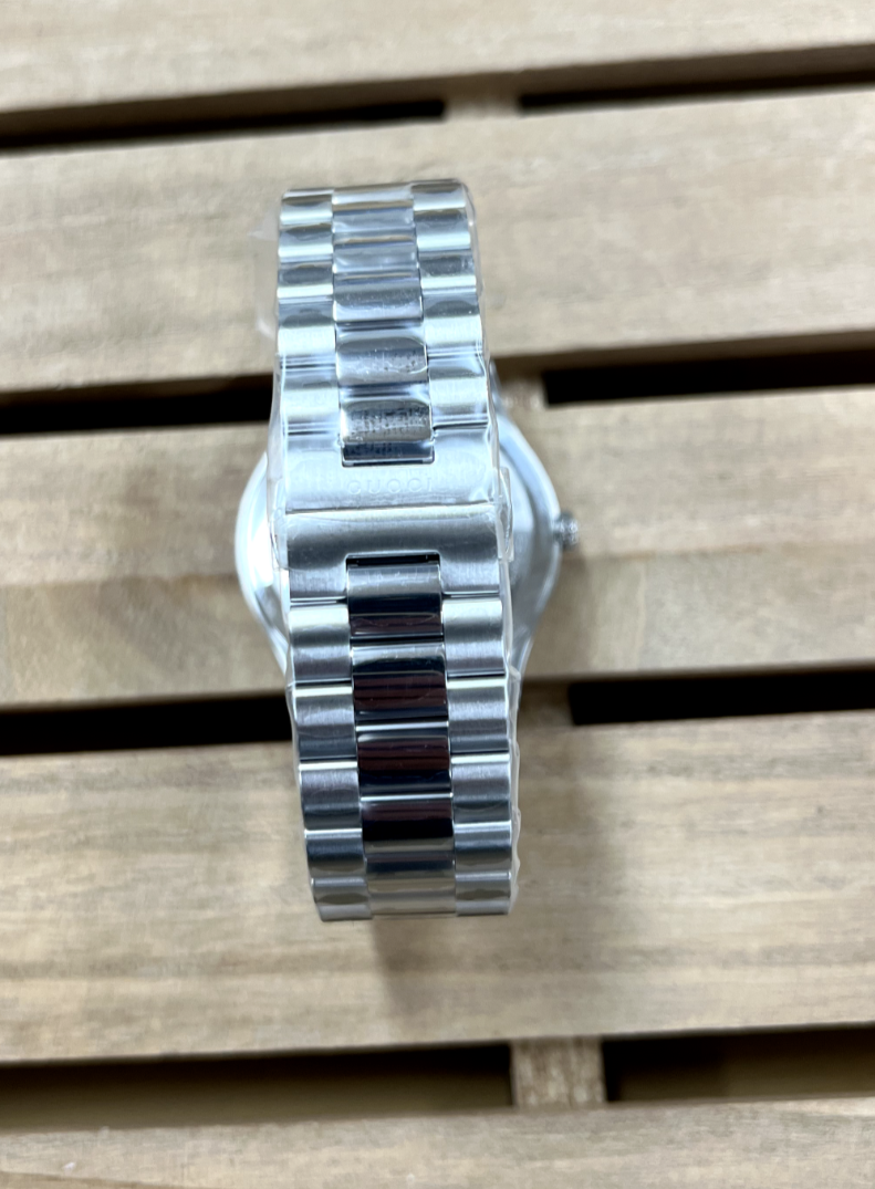 Pre-owned Gucci Timeless Auto 40mm Silver Dial Steel Men's Watch Ya126390 -