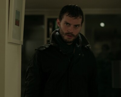 JAMIE DORNAN 8x10 The Fall req photo 001