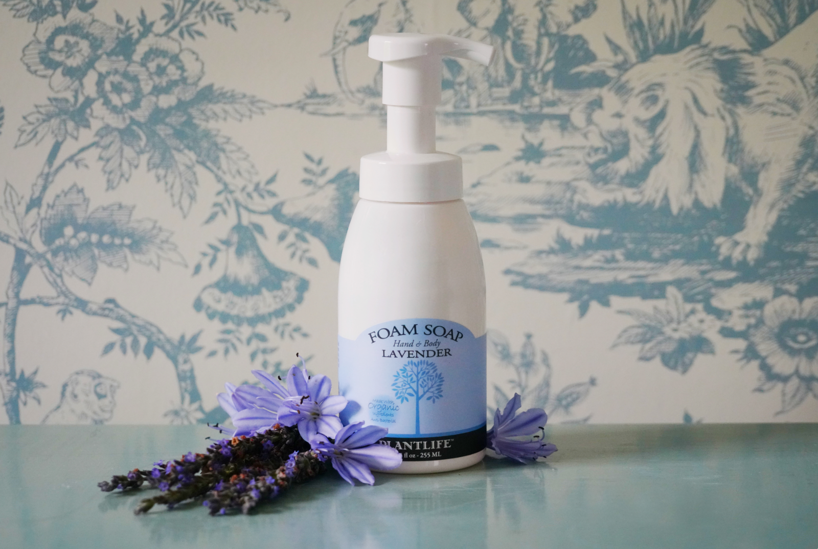 Plantlife Foam Soap - Gentle, Moisturizing, Plant-based for All Skin Types