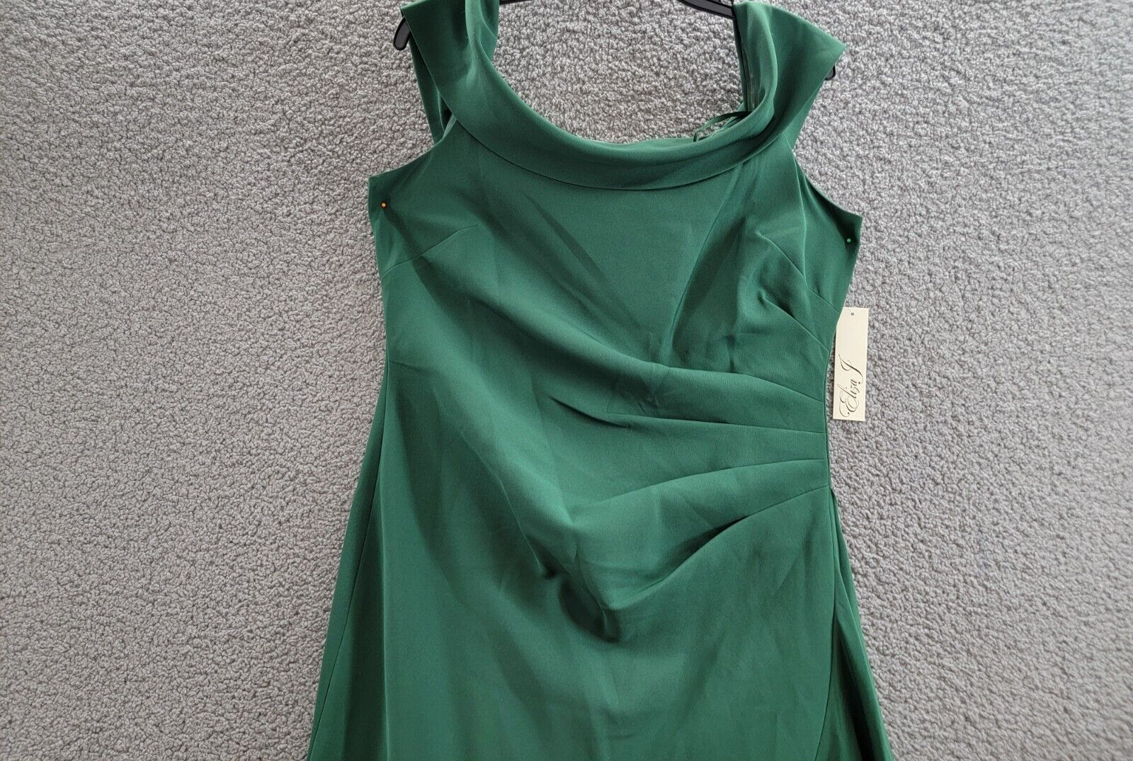 Eliza J Off Shoulder Asymmetric Hem Dress Women's 16 Emerald Back Zip Closure - Picture 3 of 16