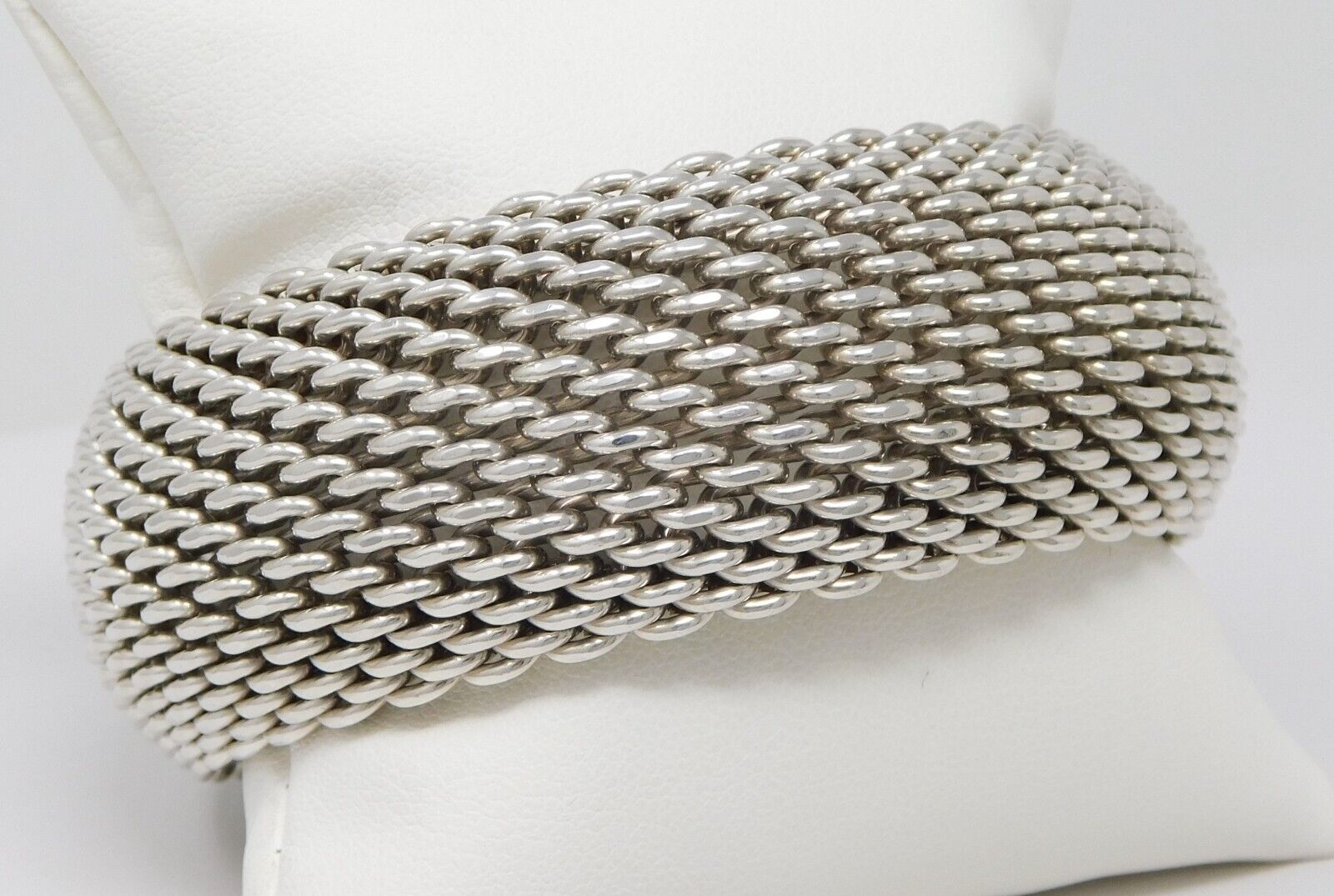 Tiffany & Co. 925 Sterling Silver Wide Somerset Mesh Bangle Tiffany & Co. 925 Sterling Silver Wide Somerset Mesh Bangle
