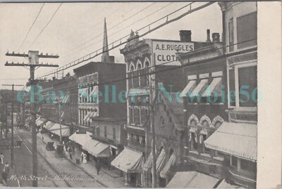 Middletown NY - STORE FRONTS ON NORTH STREET - Postcard Orange County