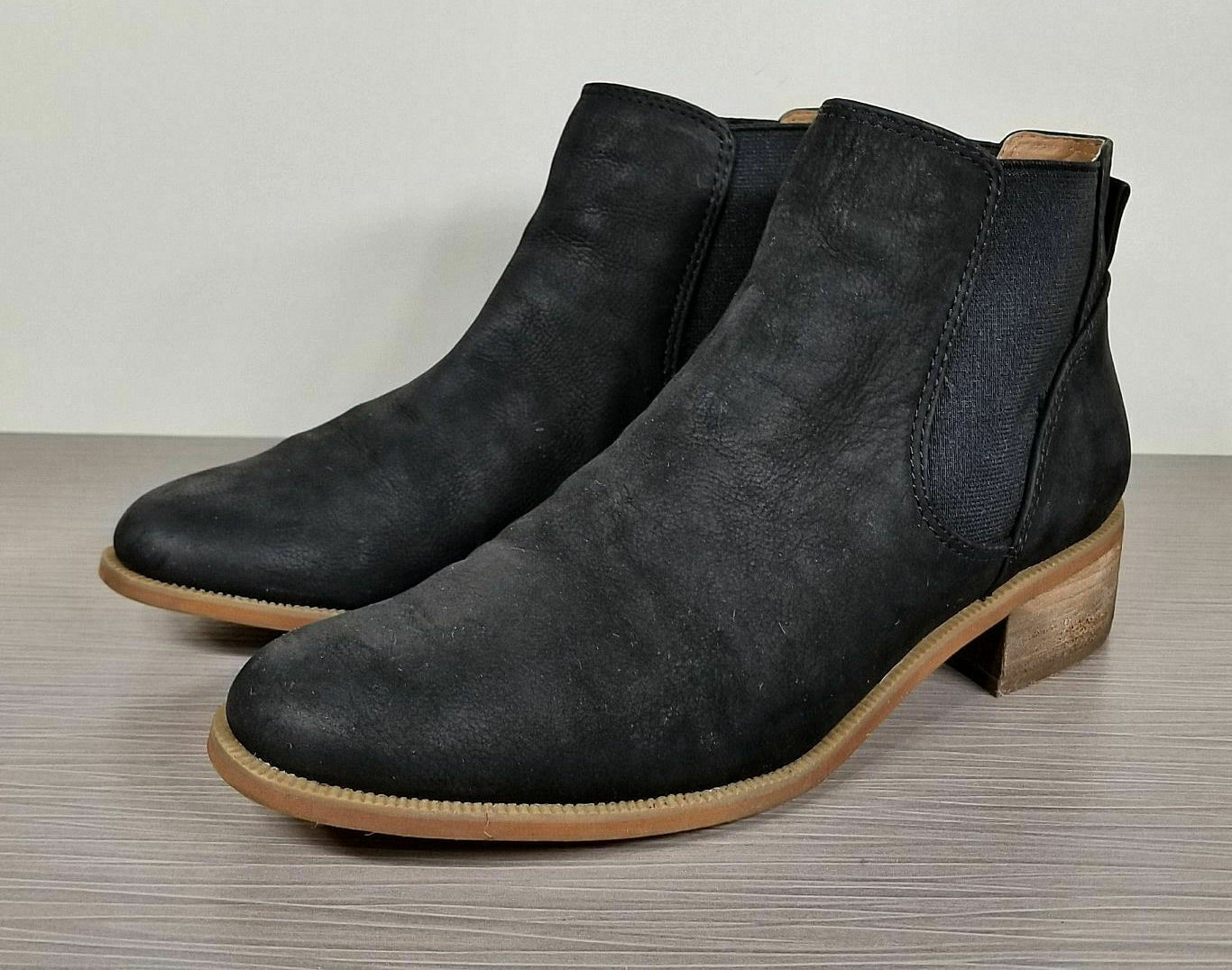Caslon Brenna Water Resistant Bootie, Black Leather, Womens Various Sizes