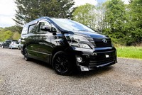 2014 Toyota Vellfire 2.4 HYBRID PETROL/ELECTRIC TOP OF THE RANGE LUXURY MPV ULEZ