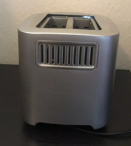 Breville BTA820XL Die-Cast 2-Slice Smart Toaster, 1.2-Inch Wide x 5.2-Inch Deep