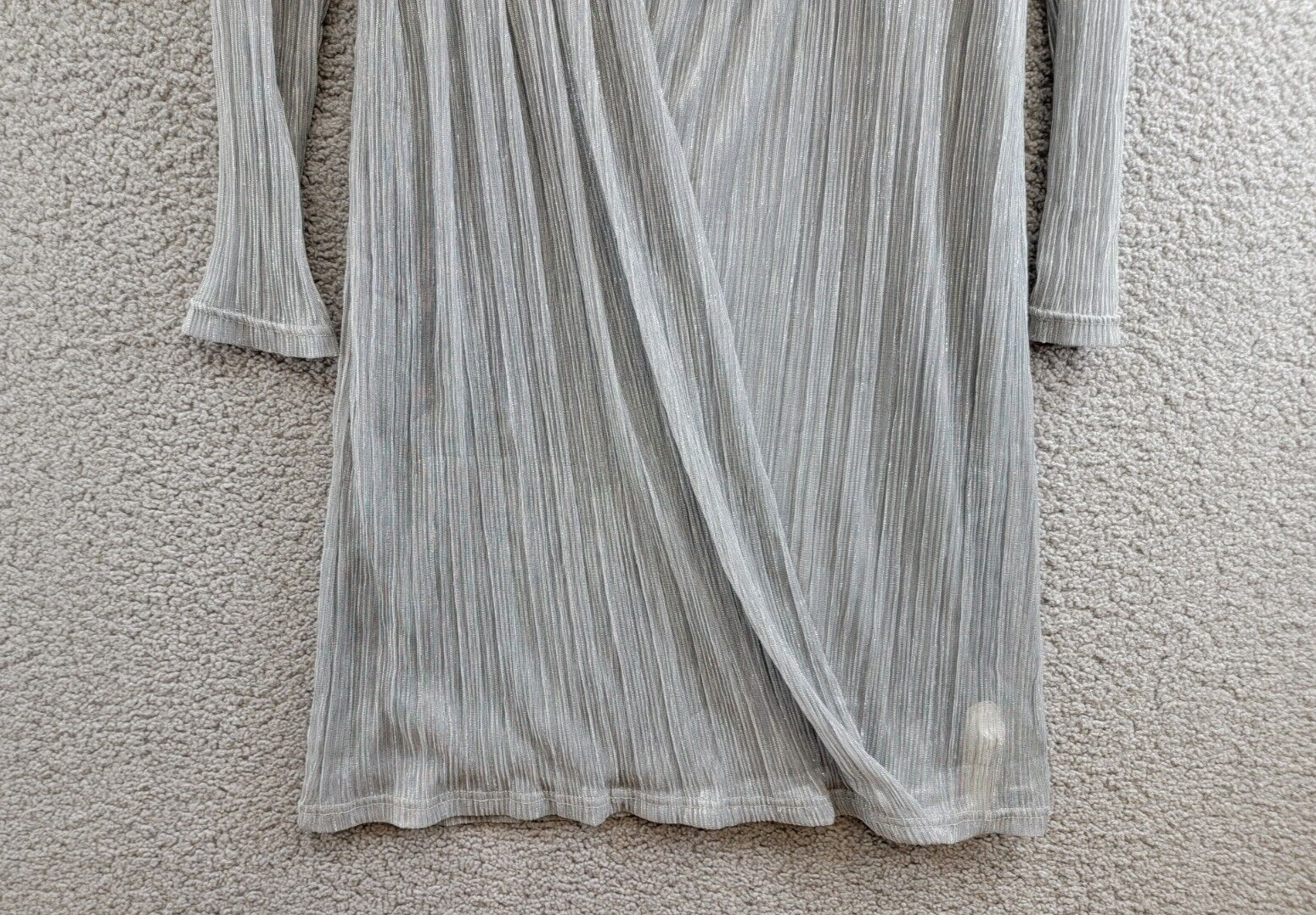 DKNY Crinkled Metallic Surplice V-Neck Dress Women's 8 Silver Back Zip Closure - Picture 4 of 17
