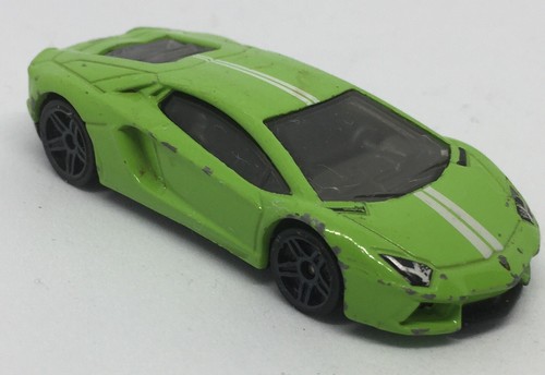 Hot Wheels HW Roadsters Lamborghini Reventon Roadster – Grün, 1:64, 18/250 Serie