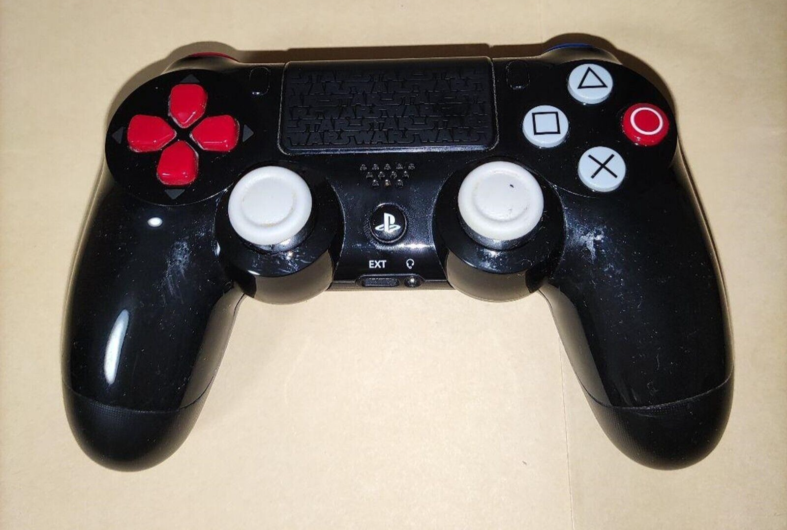 DUALSHOCK 4 Star Wars Darth Vader Edition Battlefront Deluxe