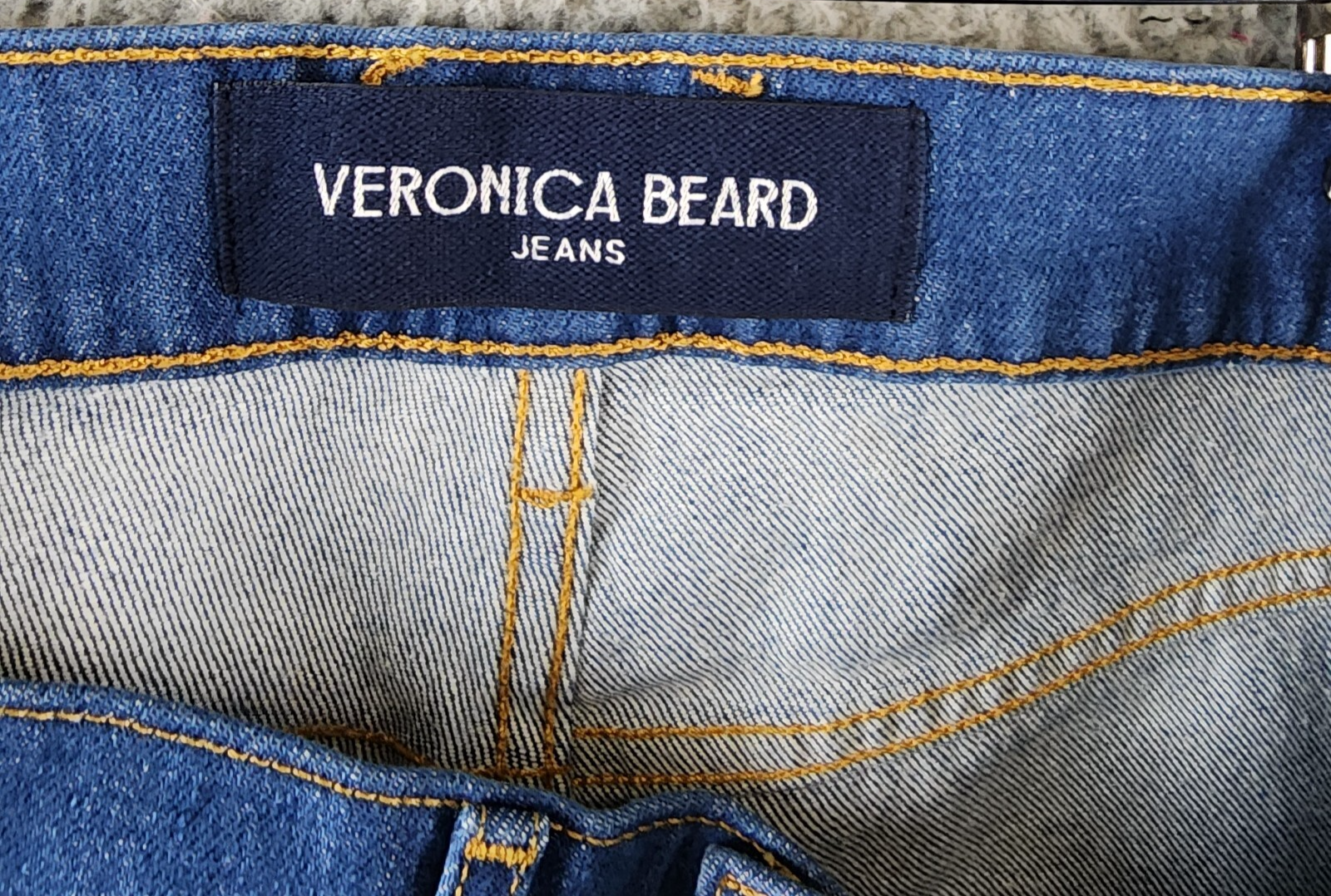 Veronica Beard Carson High Rise Ankle Flare Jeans Women's 27 Cornflower Button~ - Picture 10 of 14