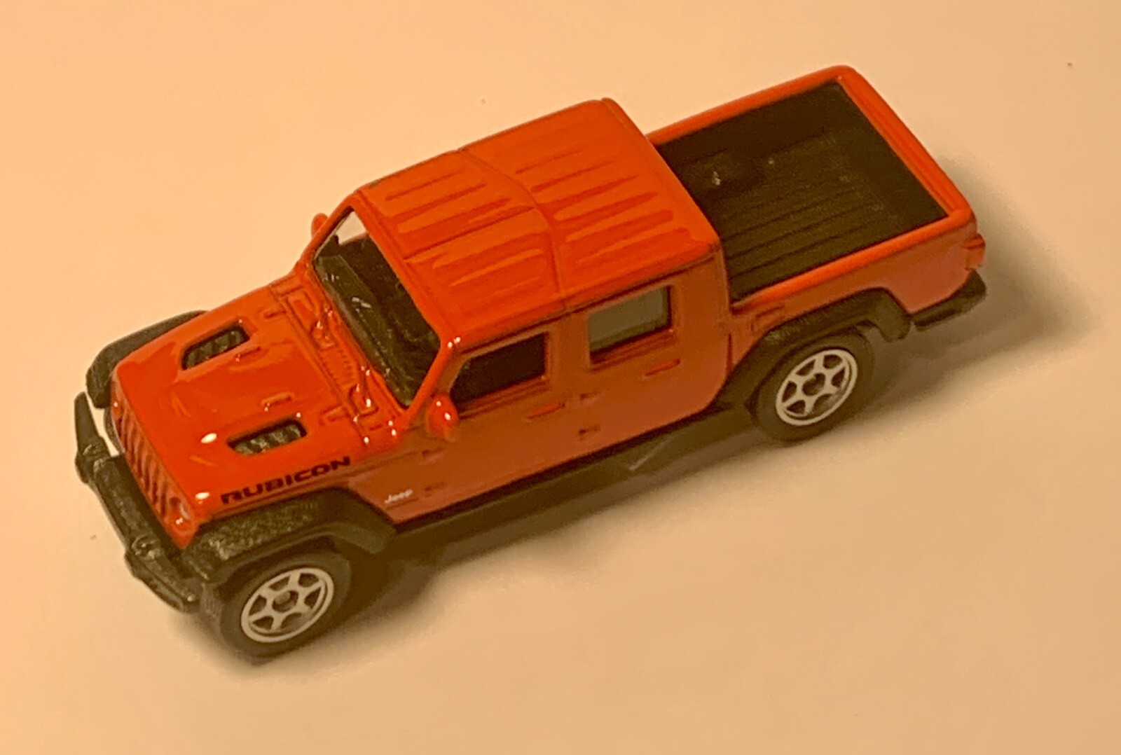 Welly Nex Miniature 2020 Orange Jeep Gladiator Rubicon JT