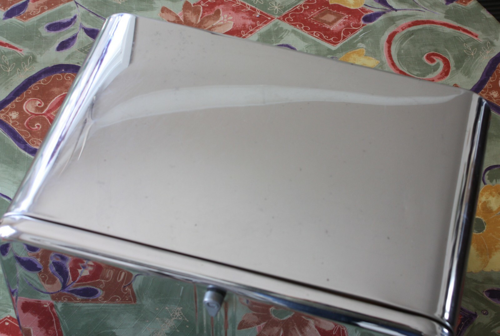 Vtg 1950's Chrome Breadbox 