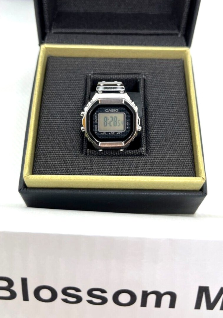 カシオ CRW-001-1JR CASIO RING WATCH Casio Watch 50th Anniversary Casio Ring Watch CRW-001-1JR