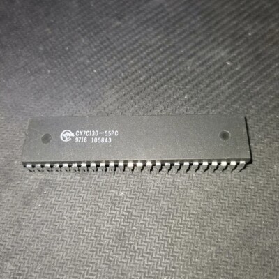 New CY7C130-55PC 1K x 8 Bit Dual-Port SRAM PDIP48 x 1pc