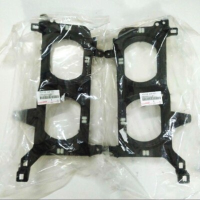 Toyota Land Cruiser 80 Series 1995-1999 Square 4-Light Headlamp Housing Set Blac