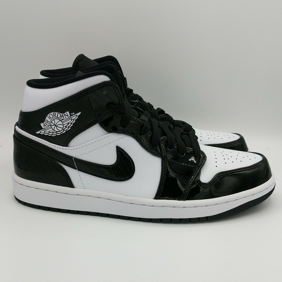 Nike Air Jordan 1 Mid Carbon Fiber