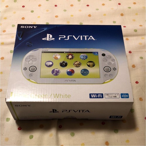 PSVita PCH-2000 32Gメモリーカード付き シルバー 破損有り】 SONY PS Vita メモリーカード付 PCH-2000