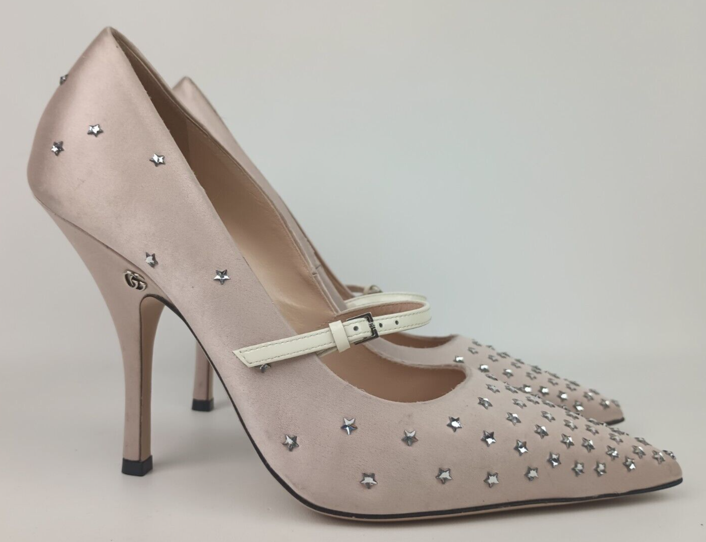 【GUCCI 】Jodie Star Crystal Satin Pumps BLACK GUCCI BLACK SATIN CRYSTAL EMBELLISHED GOLD HORSE BIT OPEN