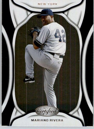 2023 Panini Chronicles - Mariano Rivera #50