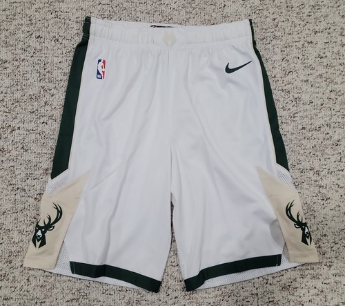 NIKE NBA MILWAUKEE BUCKS ウォームアップパンツ Mサイズ NIKE NBA MILWAUKEE BUCKS ウォームアップパンツ Mサイズ